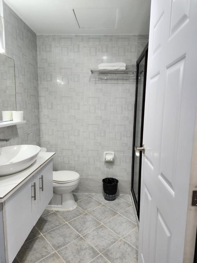 Condo Azur Suites A125 Amani Resorts Residences , 5 Minutes Airport, Netflix, Stylish, Cozy With Luxurious Swimming Pool Lapu-Lapu City Exterior foto