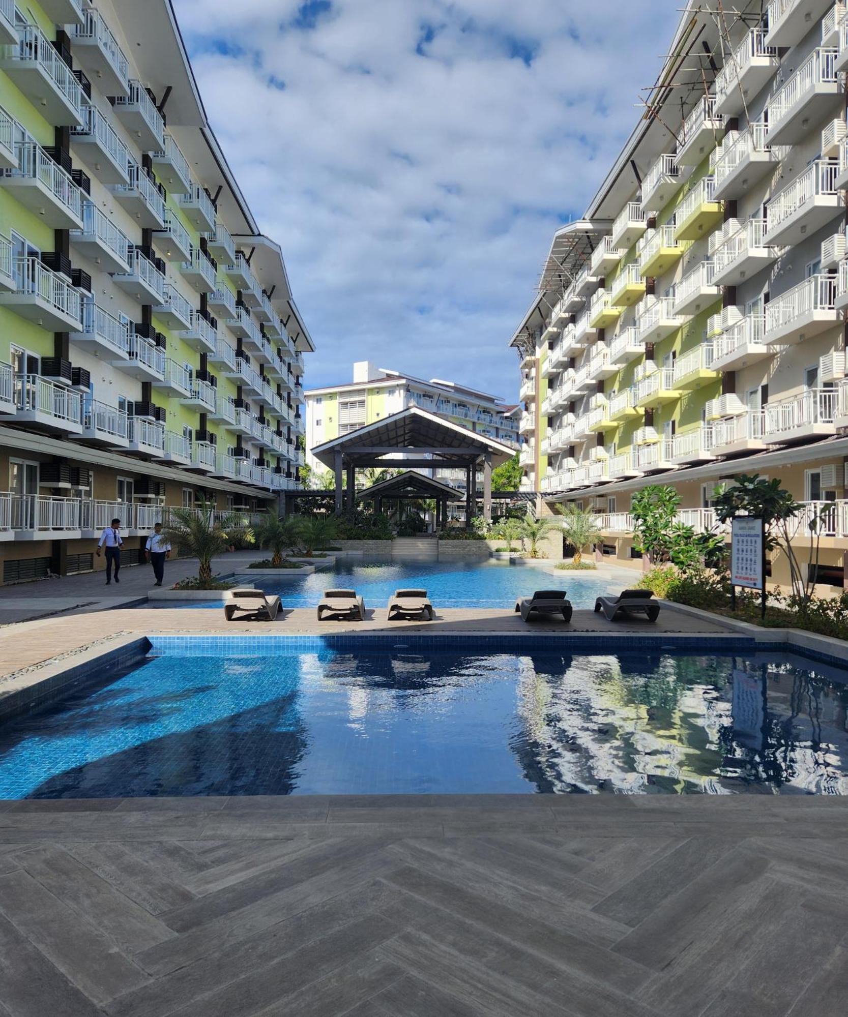Condo Azur Suites A125 Amani Resorts Residences , 5 Minutes Airport, Netflix, Stylish, Cozy With Luxurious Swimming Pool Lapu-Lapu City Exterior foto